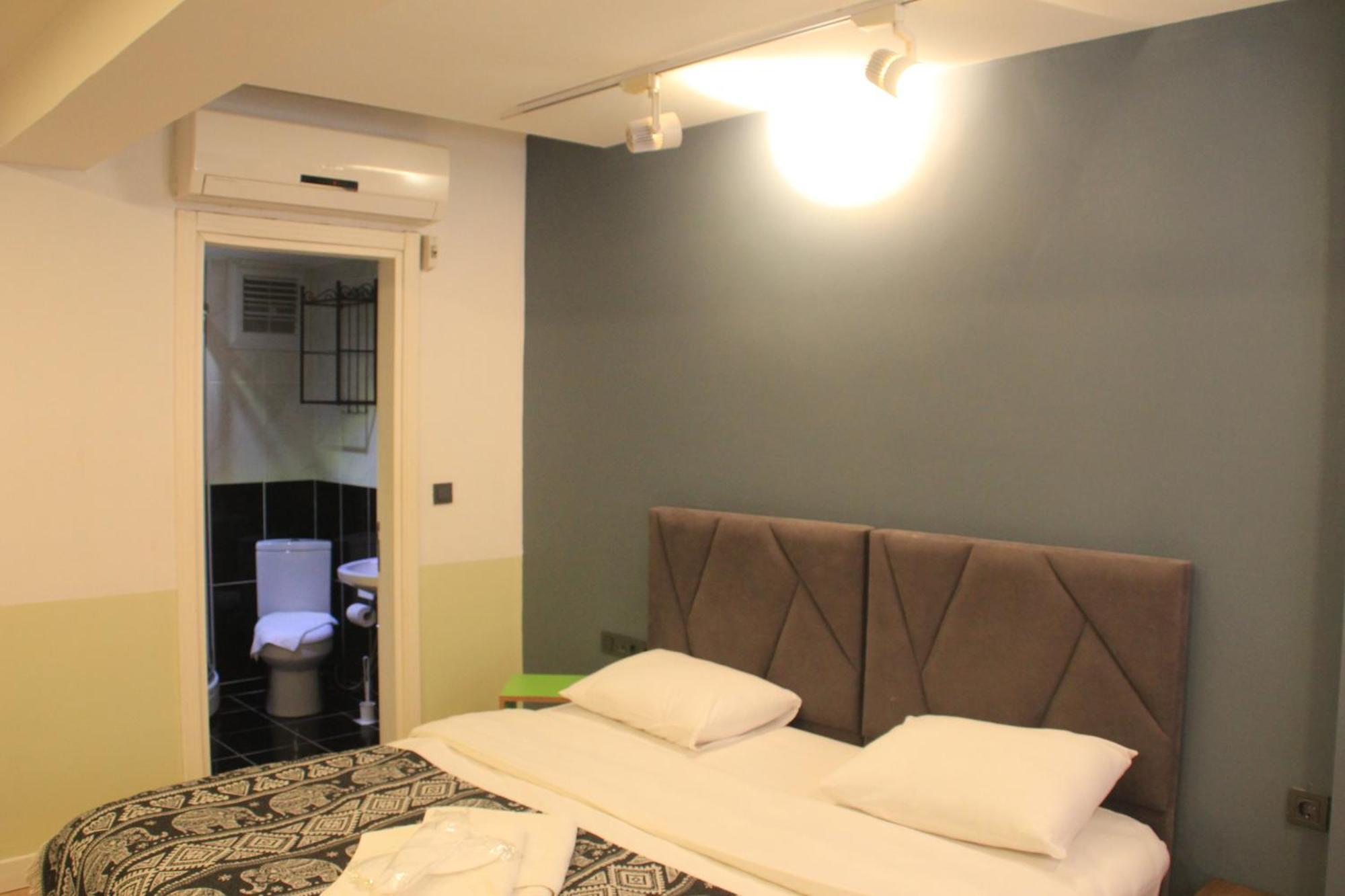 Istanbul Hub Flats Hotel Exterior photo